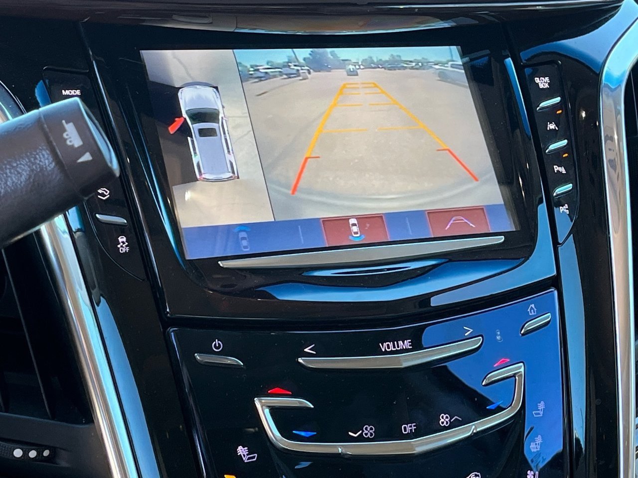 Used 2017 Cadillac Escalade Luxury AWD/4WD image 24