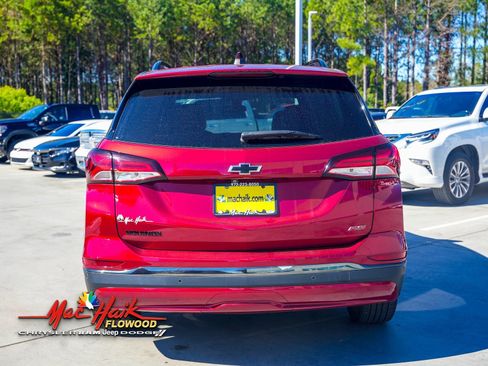 Used 2022 Chevrolet Equinox RS w/ RS Leather Package image 6