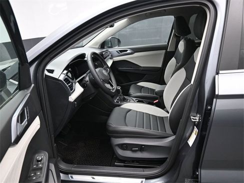 New 2026 Volkswagen Taos SEL image 9