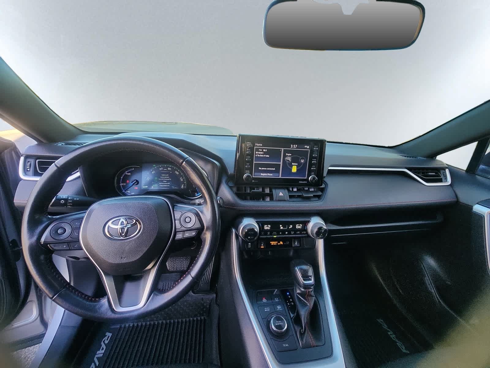 Used 2022 Toyota RAV4 SE w/ Weather & Moonroof Package AWD/4WD image 6