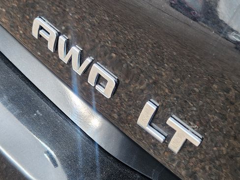 Used 2024 Chevrolet Equinox LT image 9