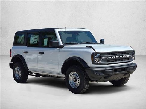 New 2026 Ford Bronco 4-Door AWD/4WD image 7