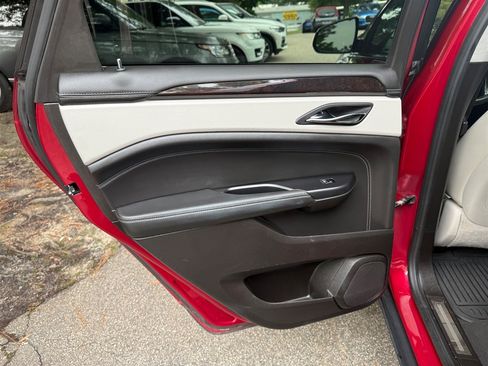 Used 2016 Cadillac SRX Performance w/ Driver Awareness Package AWD/4WD image 16