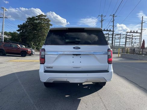Used 2021 Ford Expedition Platinum AWD/4WD image 4