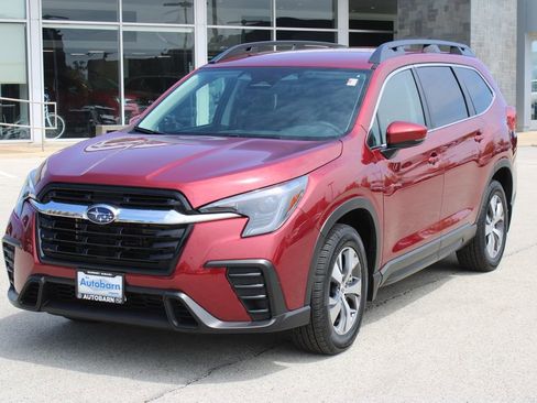 Used 2024 Subaru Ascent Premium w/ Convenience Package AWD/4WD image 1