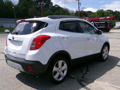 Used 2016 Buick Encore FWD image 28