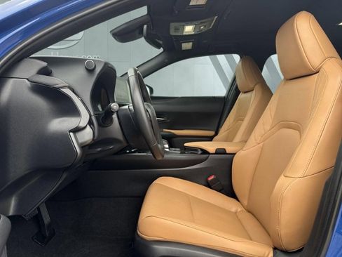 Certified 2025 Lexus UX 300h FWD image 7