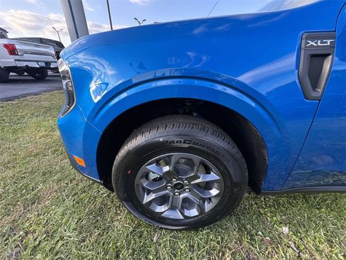 New 2025 Ford Maverick XLT w/ Equipment Group 301A image 10