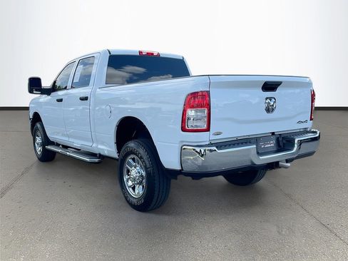 Used 2024 RAM 2500 Tradesman w/ Chrome Appearance Group AWD/4WD image 5