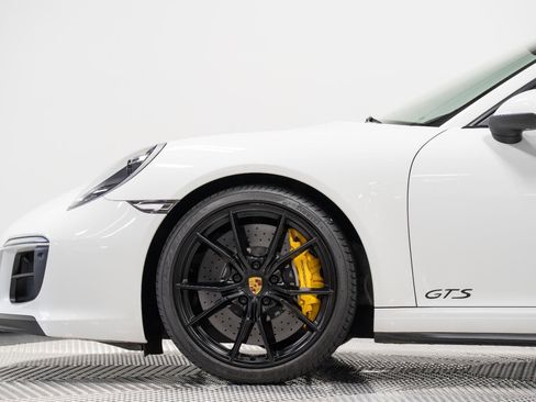 Used 2019 Porsche 911 Carrera GTS image 8