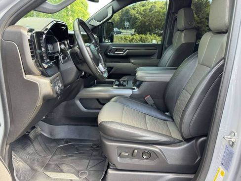 Used 2024 Chevrolet Silverado 2500 ZR2 AWD/4WD image 20