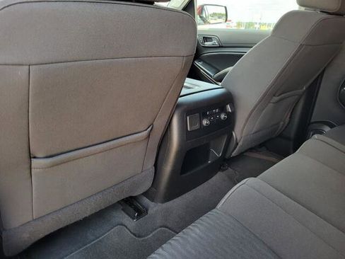 Used 2020 Chevrolet Tahoe LS w/ Enhanced Driver Alert Package image 27