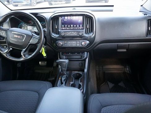 Used 2018 GMC Canyon SLE w/ SLE Convenience Package image 5