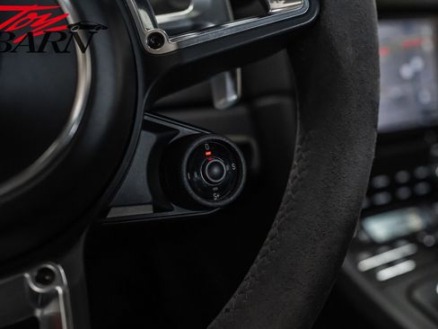 Used 2019 Porsche 718 Cayman GTS image 32