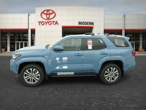 New 2026 Toyota 4Runner Limited AWD/4WD image 3