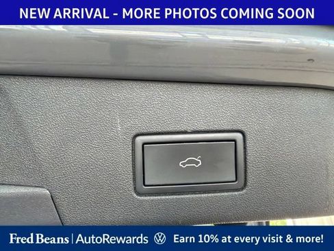 Used 2023 Volkswagen ID.4 Pro S AWD/4WD image 10
