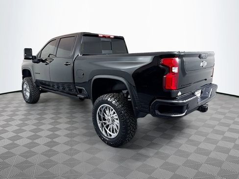 Used 2024 Chevrolet Silverado 3500 LTZ w/ LTZ Plus Package AWD/4WD image 5