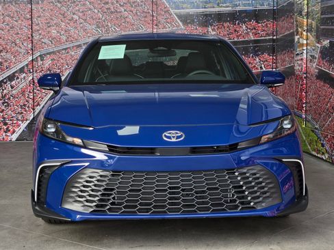 Certified 2026 Toyota Camry SE FWD image 3