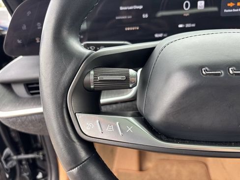 Used 2023 Lucid Air Touring AWD/4WD image 30