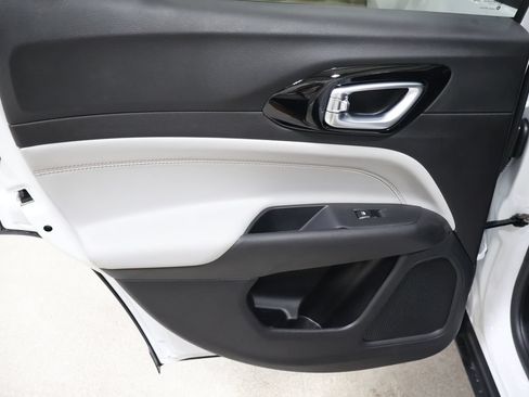 New 2026 Jeep Compass Limited AWD/4WD image 13