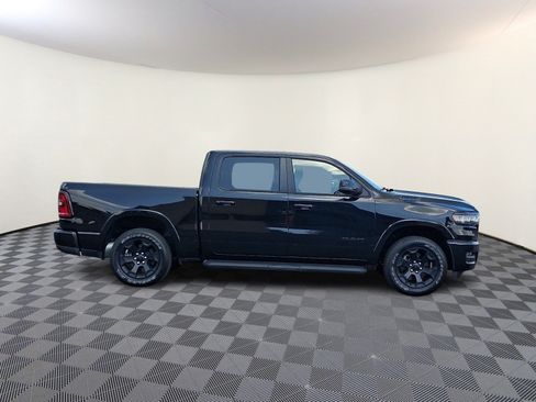 Used 2025 RAM 1500 Big Horn AWD/4WD image 7