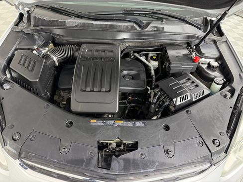 Used 2017 Chevrolet Equinox Premier w/ Enhanced Convenience Package AWD/4WD image 23