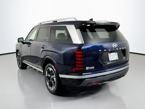 Used 2026 Hyundai Palisade Limited AWD/4WD image 3