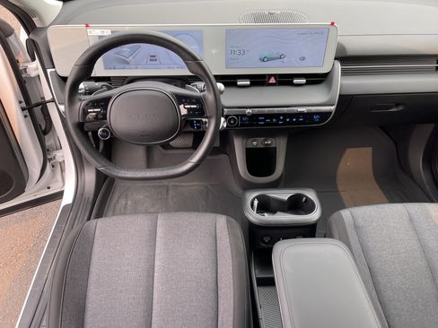 Certified 2024 Hyundai Ioniq 5 SEL AWD/4WD image 12