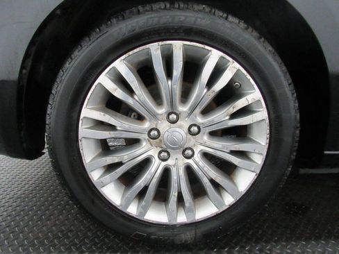 Used 2011 Chrysler 200 Limited FWD image 18