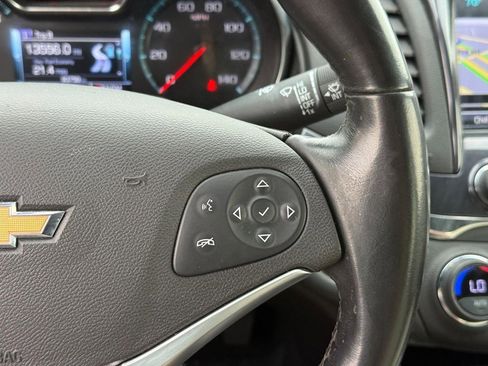 Used 2018 Chevrolet Impala Premier FWD image 21
