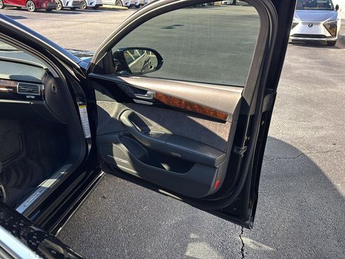 Used 2018 Audi A8 L 3.0T w/ Executive Package image 12
