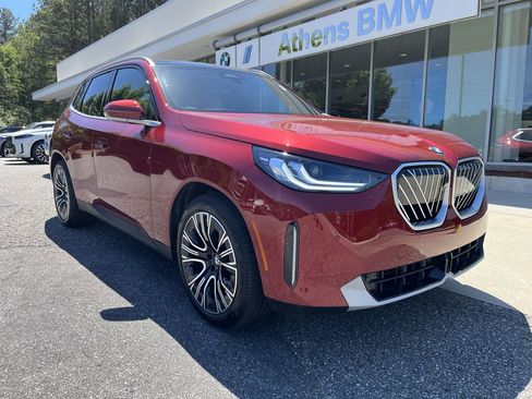 Certified 2025 BMW X3 xDrive30 w/ Premium Package AWD/4WD image 2