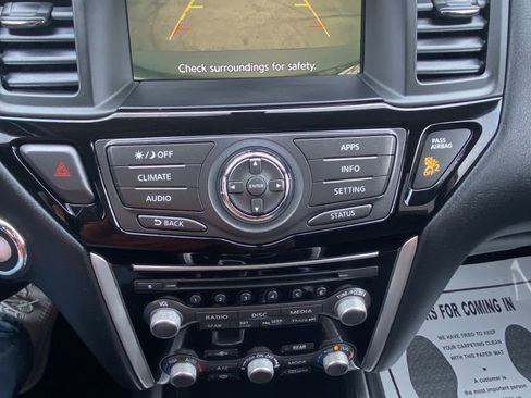 Used 2007 Chevrolet HHR LS image 9