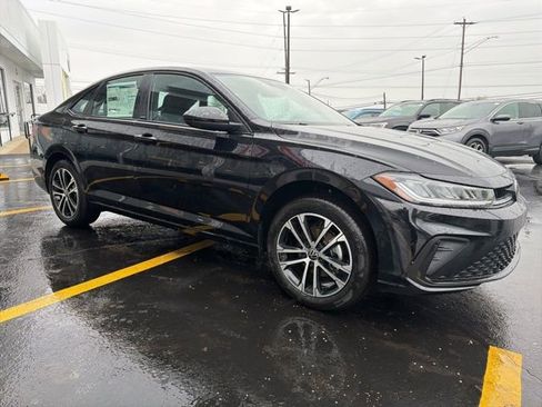 New 2026 Volkswagen Jetta Sport FWD image 9