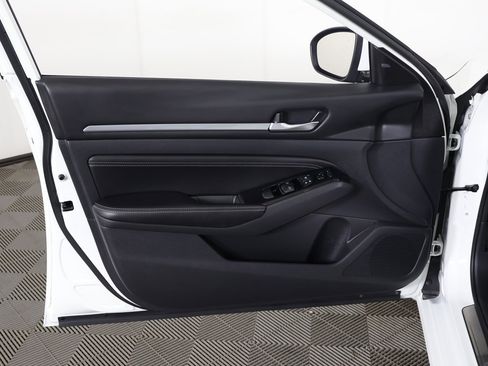 Used 2022 Nissan Altima 2.5 SL image 24