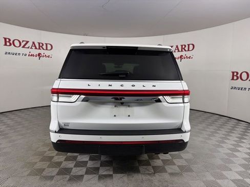 Certified 2022 Lincoln Navigator Black Label image 7