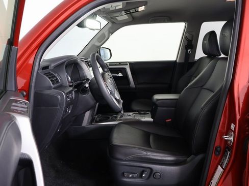 Used 2022 Toyota 4Runner TRD Sport image 9