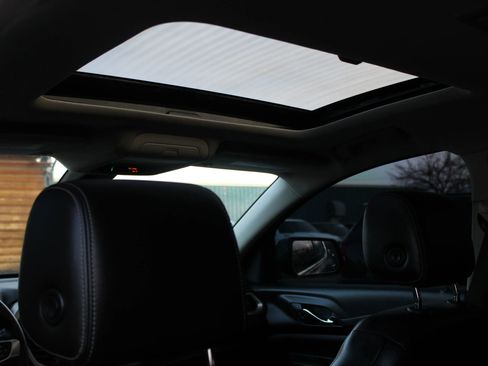 Used 2023 GMC Acadia Denali w/ Denali Ultimate Package image 31