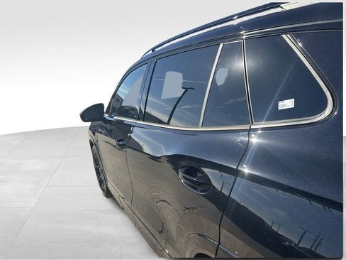 New 2026 Volkswagen Tiguan SE R-Line image 30