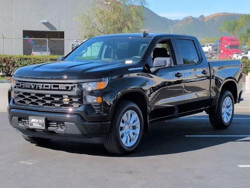 Used 2024 Chevrolet Silverado 1500 Custom image 5