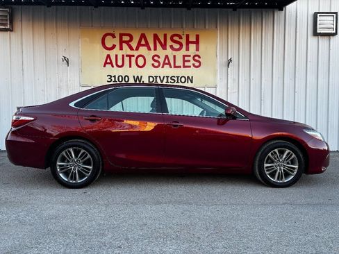 Used 2017 Toyota Camry SE image 9