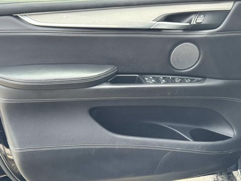 Used 2018 BMW X5 M image 17