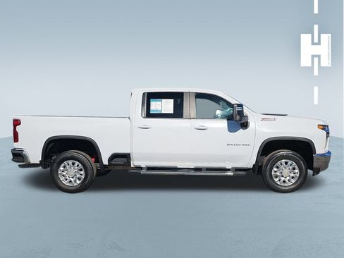 Used 2023 Chevrolet Silverado 2500 LT w/ Convenience Package image 2