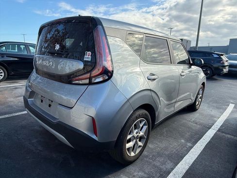 Certified 2024 Kia Soul LX w/ Option Group 015 image 2