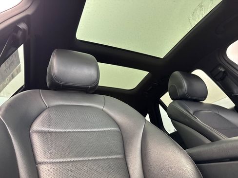 Used 2021 Mercedes-Benz GLC 300 image 16