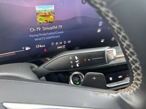 Certified 2025 Buick Envision Sport Touring AWD/4WD image 16