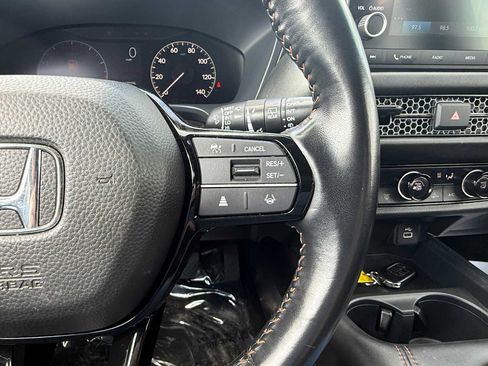Used 2025 Honda HR-V Sport image 18
