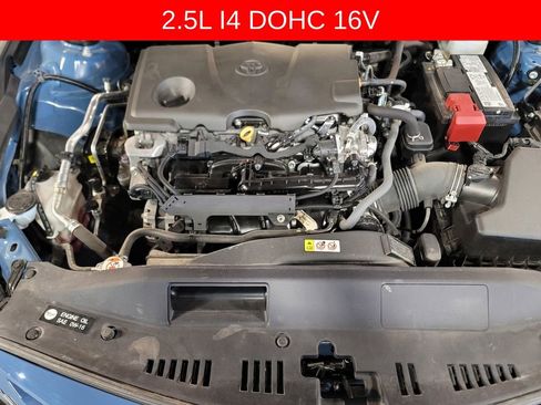 Used 2023 Toyota Camry XSE image 9