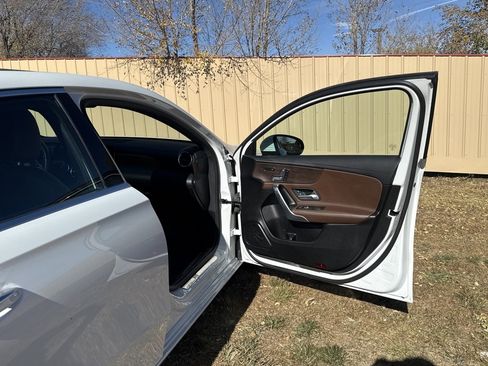 Used 2019 Mercedes-Benz A 220 4MATIC image 29