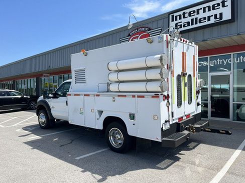 Used 2012 Ford F550 2WD Regular Cab Super Duty w/ Payload Upgrade Pkg image 5